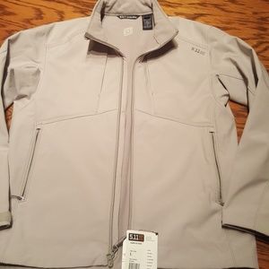 5.11 Sierra Softshell NWT tact. series jacket (L)